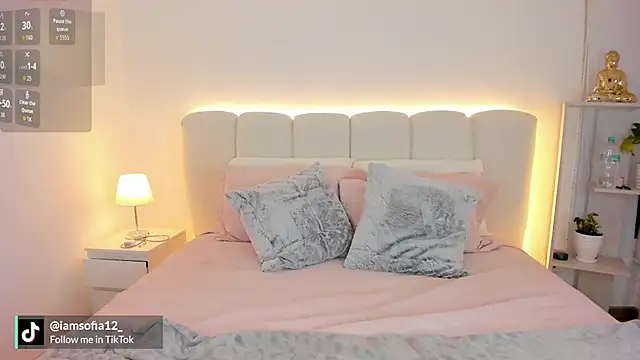 miss sofyy online show from 7, 5, 2026