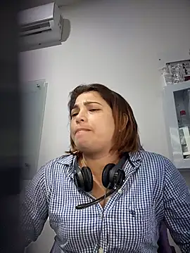 Snapshot of Sexy-CallCenter chatting on 1, 4, 2026 Sexy-CallCenter online show from 1, 4, 2026