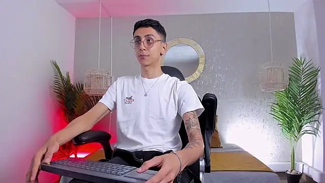 Gio carangi online show from 2, 7, 2026