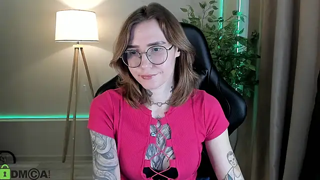 Snapshot of Misha_Moss chatting on 23, 3, 2026 Misha Moss online show from 23, 3, 2026