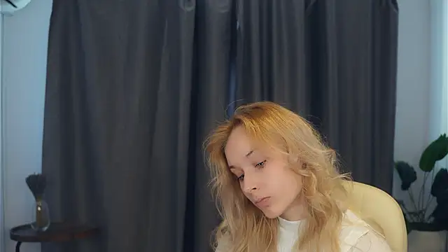 Snapshot of EuraRonchetti chatting on 21, 3, 2026 EuraRonchetti online show from 21, 3, 2026