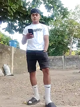 HOTRAINYGOLDEN online show from 21, 3, 2026