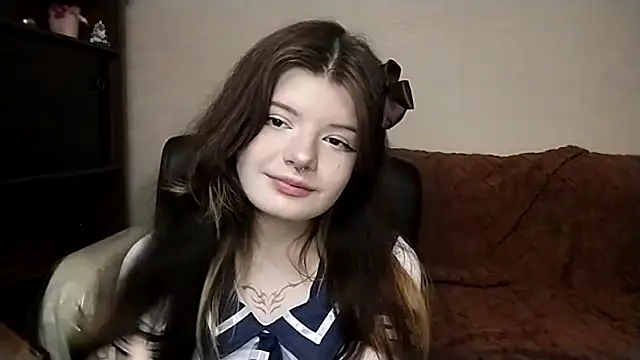 Eva Ange online show from 3, 5, 2026