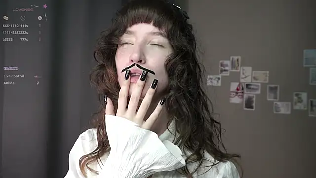 Snapshot of DellaLeck chatting on 22, 5, 2026 DellaLeck online show from 22, 5, 2026