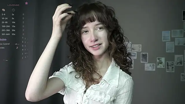 Snapshot of DellaLeck chatting on 1, 6, 2026 DellaLeck online show from 1, 6, 2026