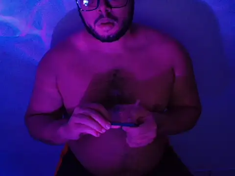Derick 013 online show from 18, 5, 2026