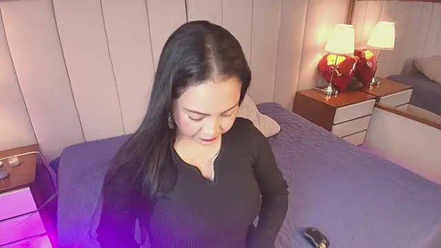 Snapshot of AlanaWesst chatting on 24, 4, 2026 AlanaWesst online show from 24, 4, 2026