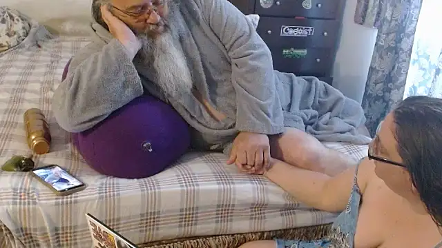 DaddyandMuffin online show from 27, 3, 2026