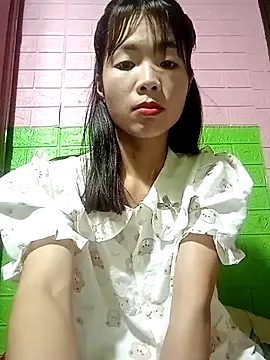 Snapshot of AmyLinee01 chatting on 3, 5, 2026 AmyLinee01 online show from 3, 5, 2026