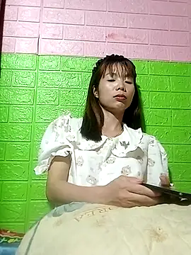 Snapshot of AmyLinee01 chatting on 10, 5, 2026 AmyLinee01 online show from 10, 5, 2026