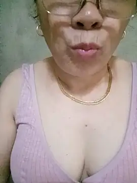 Snapshot of Funsexy1 chatting on 27, 5, 2026 Funsexy1 online show from 27, 5, 2026
