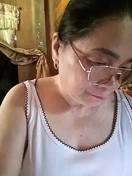 Snapshot of Funsexy1 chatting on 5, 8, 2026 Funsexy1 online show from 5, 8, 2026