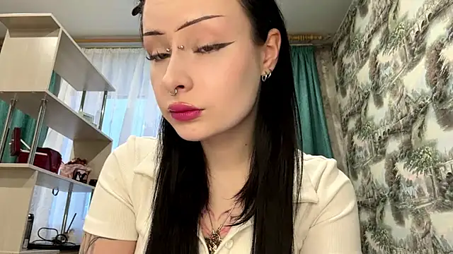 YoursinGoddes online show from 2, 4, 2026