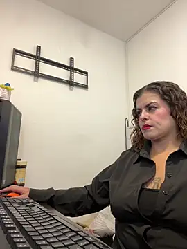 MiaHotboobs online show from 21, 4, 2026