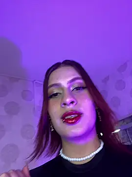 steffmontespink18 online show from 24, 4, 2026