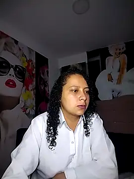 Snapshot of Sofia_Alane chatting on 10, 4, 2026 Sofia Alane online show from 10, 4, 2026