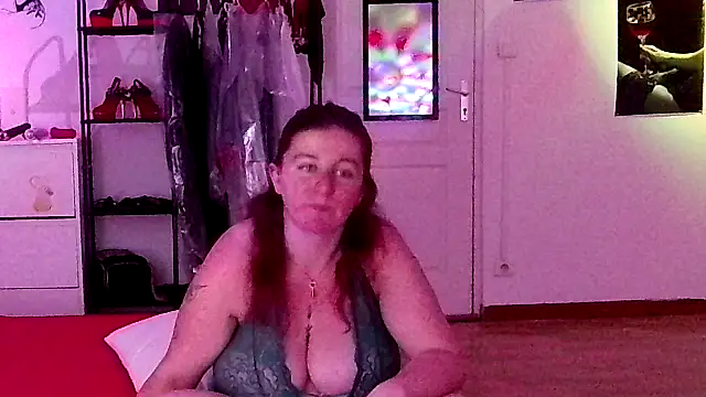 Snapshot of C0chonne59_ chatting on 24, 3, 2026 C0chonne59 online show from 24, 3, 2026