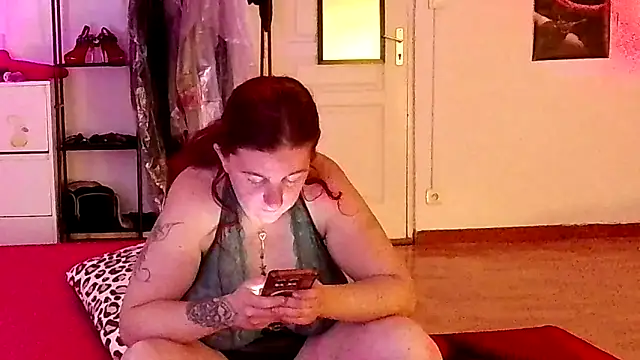Snapshot of C0chonne59_ chatting on 10, 4, 2026 C0chonne59 online show from 10, 4, 2026
