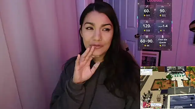 Snapshot of sweetRoxie chatting on 3, 6, 2026 sweetRoxie online show from 3, 6, 2026