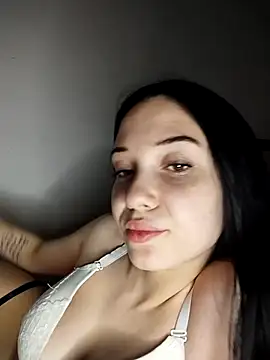Snapshot of icedrosemarye chatting on 12, 4, 2026 icedrosemarye online show from 12, 4, 2026