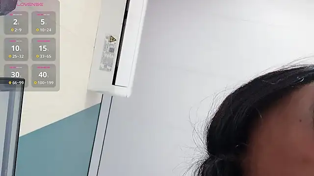 Snapshot of zhenzhen_bb chatting on 9, 4, 2026 zhenzhen bb online show from 9, 4, 2026