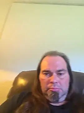 Snapshot of RickErtler chatting on 19, 5, 2026 RickErtler online show from 19, 5, 2026