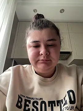 Snapshot of curly_elise chatting on 25, 3, 2026 curly elise online show from 25, 3, 2026