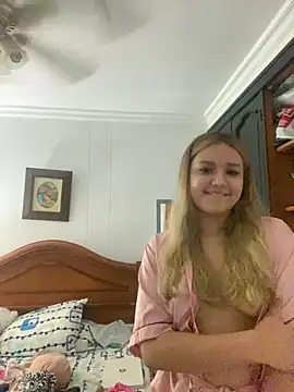 Snapshot of valvam_ chatting on 31, 5, 2026 valvam online show from 31, 5, 2026