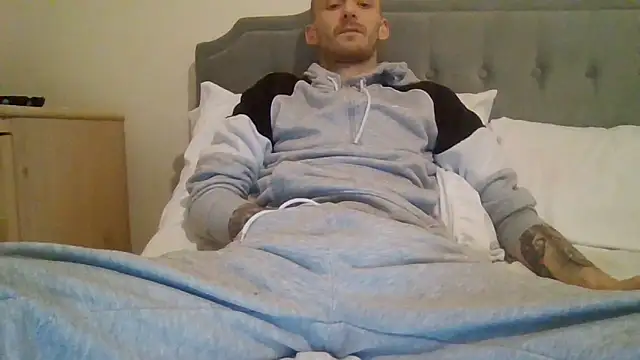 feetlovrr94 online show from 23, 3, 2026