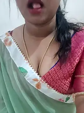 Snapshot of Ramya_456 chatting on 14, 5, 2026 Ramya 456 online show from 14, 5, 2026