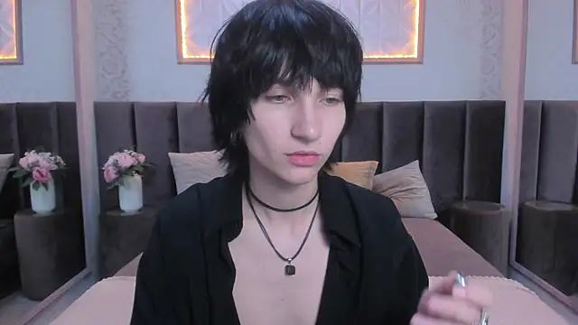 Snapshot of AdonBev chatting on 15, 6, 2026 AdonBev online show from 15, 6, 2026