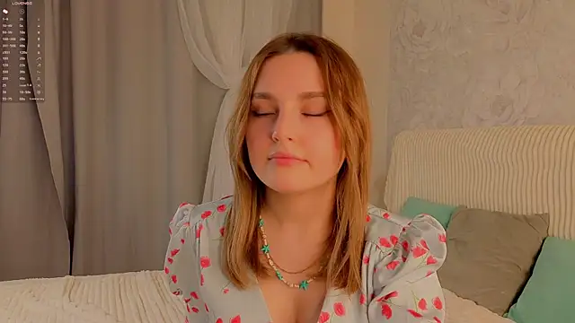 LorriMonz online show from 22, 6, 2026