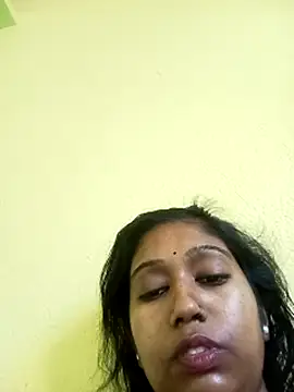 bannerjeesneha20 online show from 25, 4, 2026