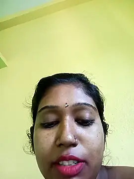 bannerjeesneha20 online show from 8, 5, 2026