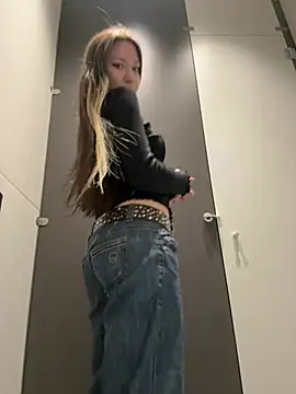 Snapshot of SaintSquirt chatting on 11, 6, 2026 SaintSquirt online show from 11, 6, 2026