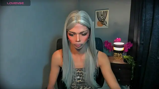 Snapshot of xEllaineCumsLotx chatting on 25, 3, 2026 xEllaineCumsLotx online show from 25, 3, 2026