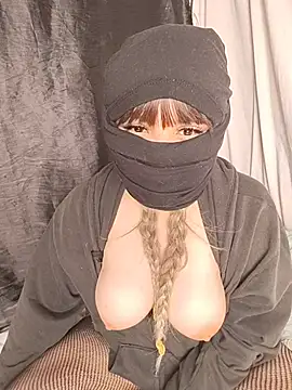 NomiHana online show from 13, 6, 2026