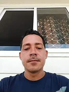 Gabriel leon33 online show from 18, 4, 2026