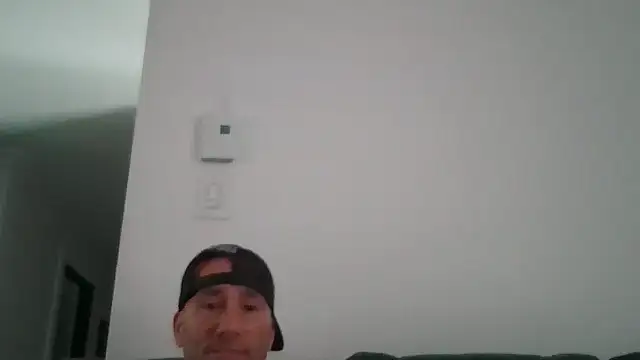 Snapshot of Cutecamboy4you chatting on 6, 4, 2026 Cutecamboy4you online show from 6, 4, 2026