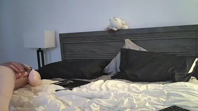 Snapshot of Cutecamboy4you chatting on 13, 4, 2026 Cutecamboy4you online show from 13, 4, 2026