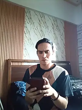 HornyKerujieTrans online show from 23, 5, 2026