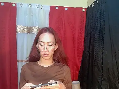 HottestLadyYuna online show from 18, 4, 2026