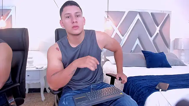 Chriss Diamond online show from 3, 4, 2026