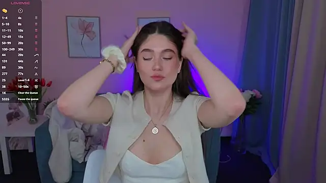 SunnyBloss online show from 5, 4, 2026