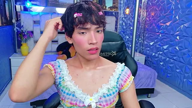 IsaacNovaa online show from 24, 4, 2026