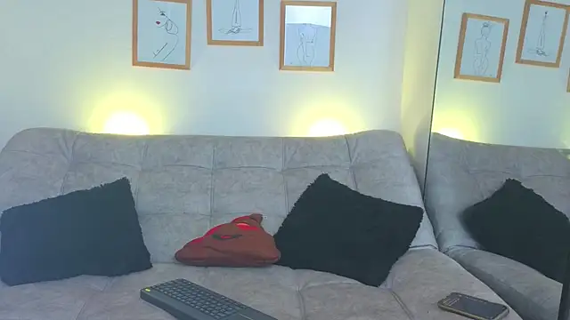 CharlotteCopper  online show from 10, 4, 2026