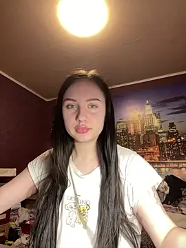 Snapshot of Avellya chatting on 27, 3, 2026 Avellya online show from 27, 3, 2026