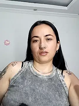 Snapshot of kimberly_peter chatting on 25, 7, 2026 kimberly peter online show from 25, 7, 2026