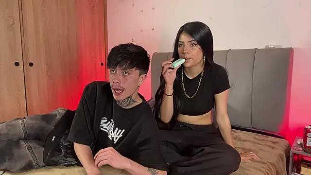 Snapshot of perceo_and_saddie chatting on 30, 4, 2026 perceo and saddie online show from 30, 4, 2026