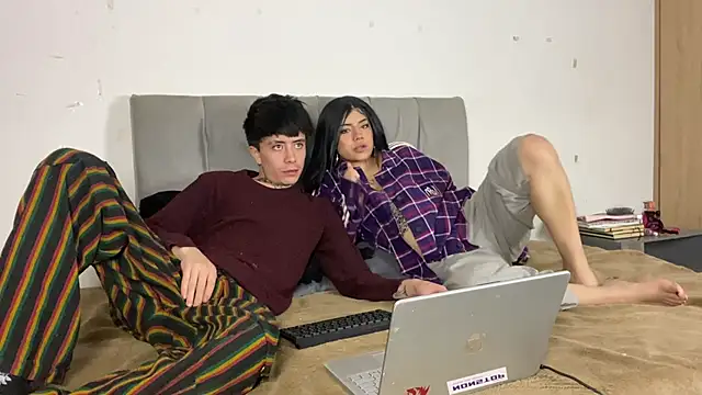 Snapshot of perceo_and_saddie chatting on 16, 5, 2026 perceo and saddie online show from 16, 5, 2026